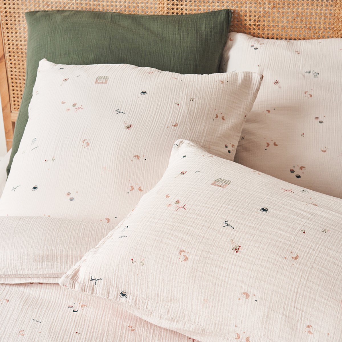 Taie d'oreiller imprimée en gaze de coton, BREAKFAST IN PARIS beige, ESSIX