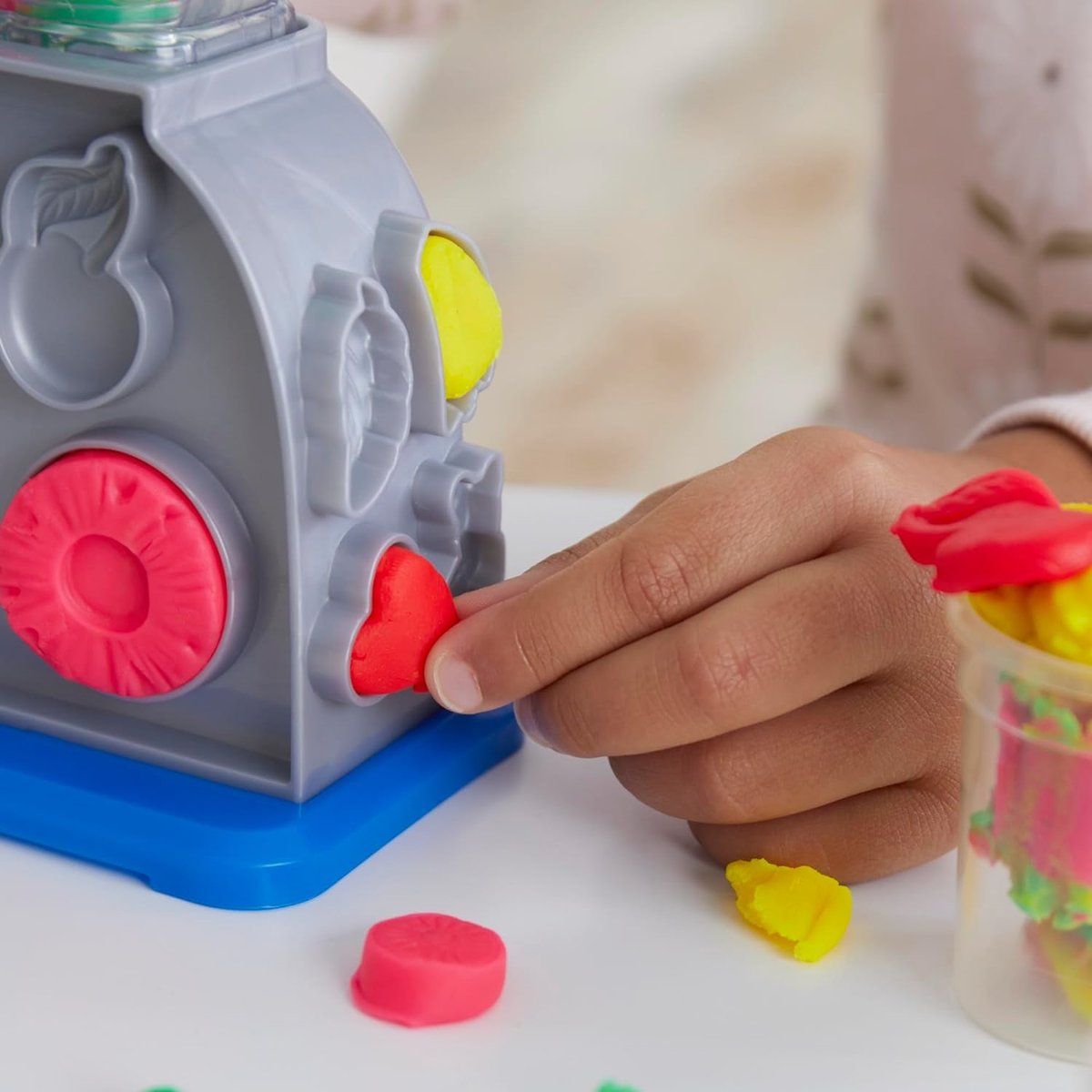 Play-Doh, coffret Tourbillon de smoothies multicolore, HASBRO