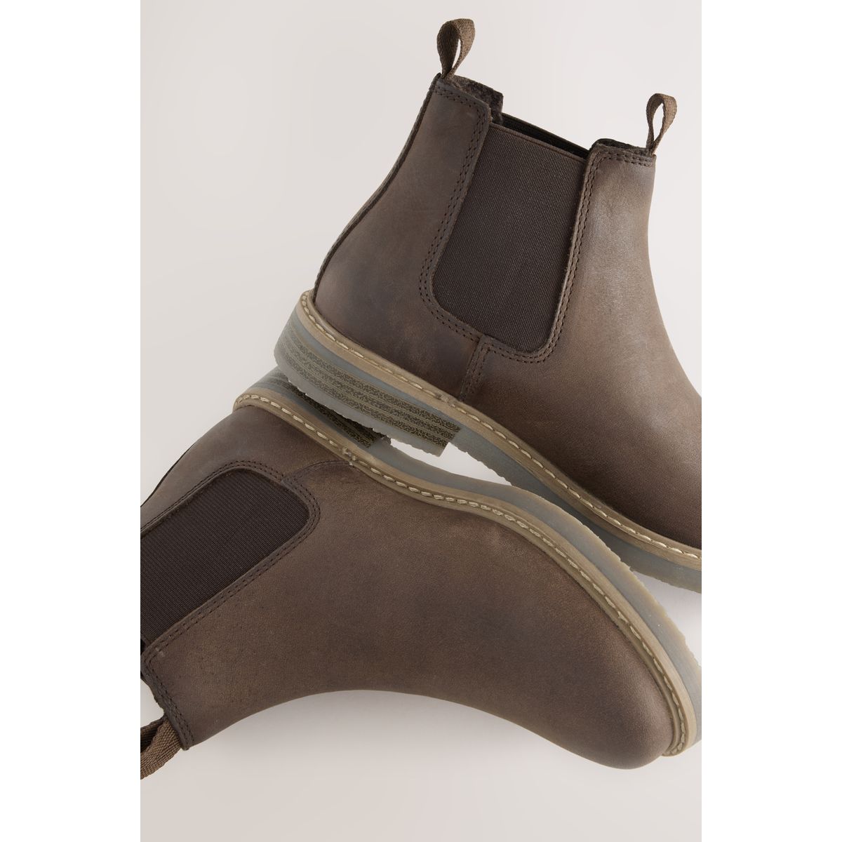 Bottes chelsea en cuir marron chocolat, NEXT