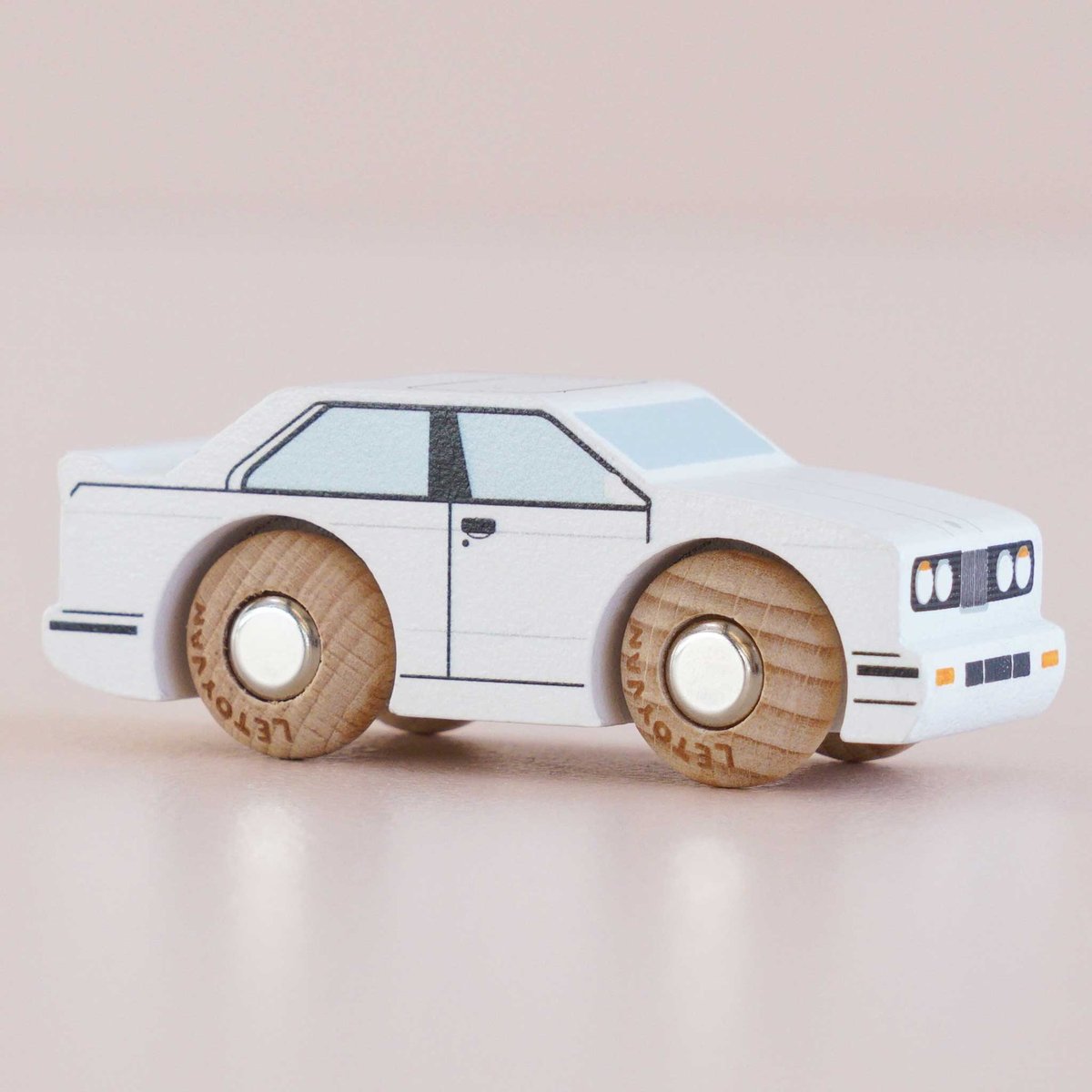 Voiture William No 21 blanc, LE TOY VAN