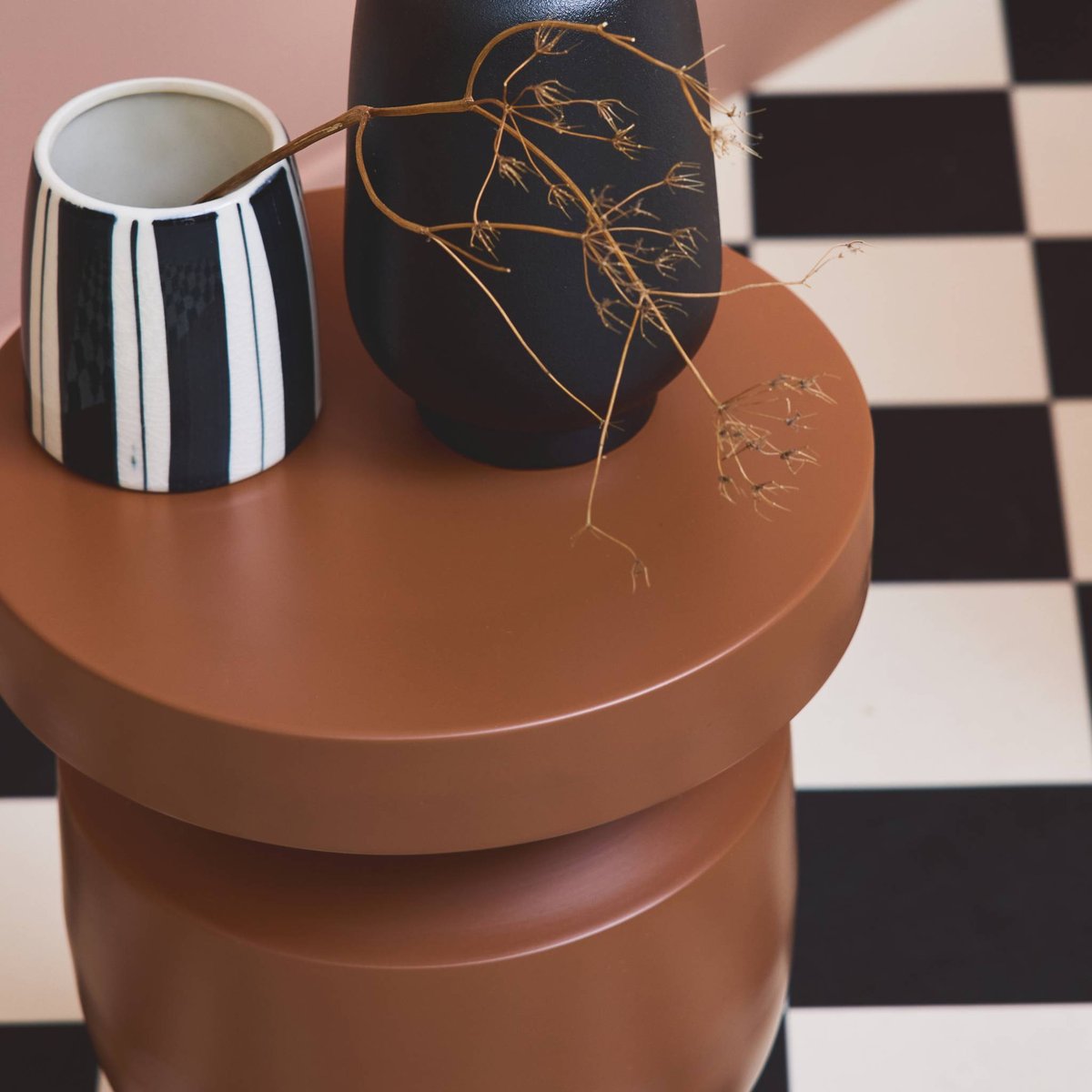 Table d'appoint, bout de canapé, table de chevet métal Ø30,5 x H43,5cm ALMA terracotta, SWEEEK