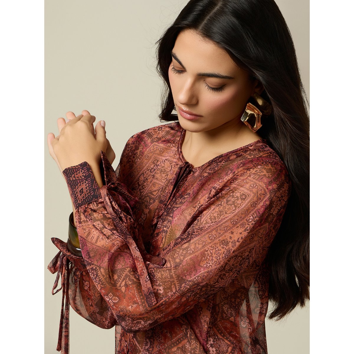 Chemise avec nœud burgundy, OLTRE