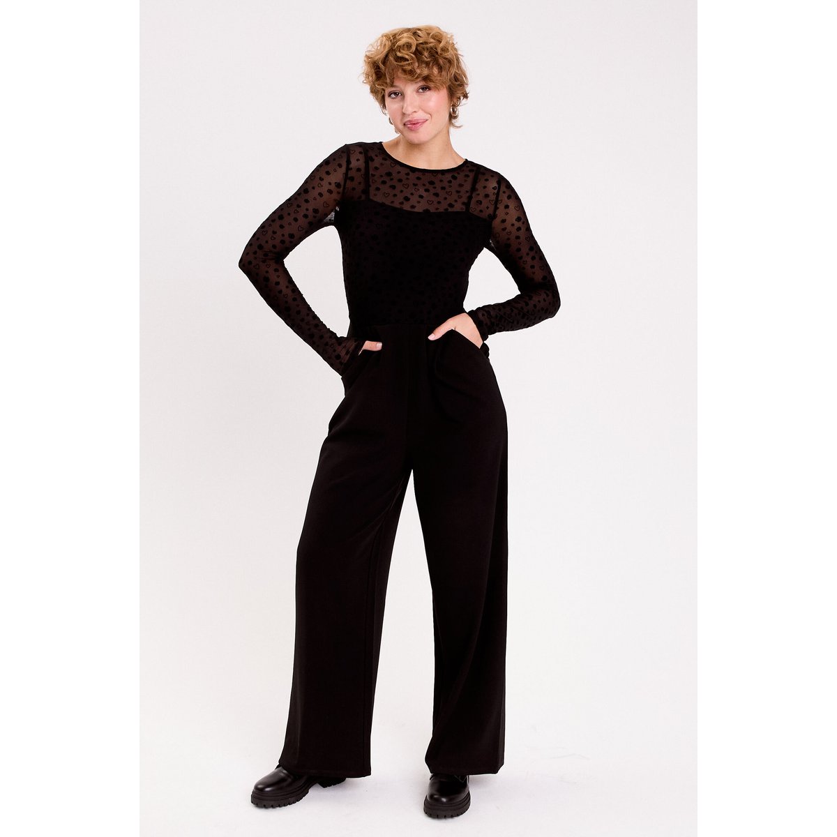 Combinaison aspect dentelle noir, CACHE CACHE