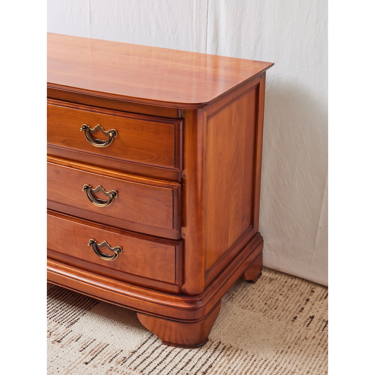 Commode en merisier massif Garance N°510 - Bon état bois clair, DEBONGOUT