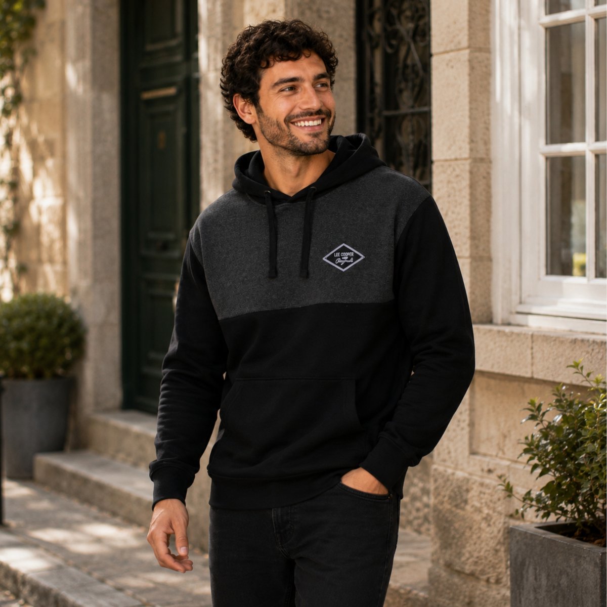 Sweat à capuche à empiècements, poche kangourou DOWNTOWN noir, LEE COOPER