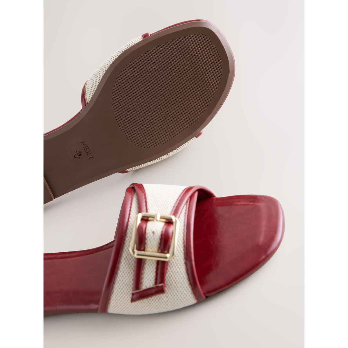 Mules à boucle forever comfort® rouge, NEXT