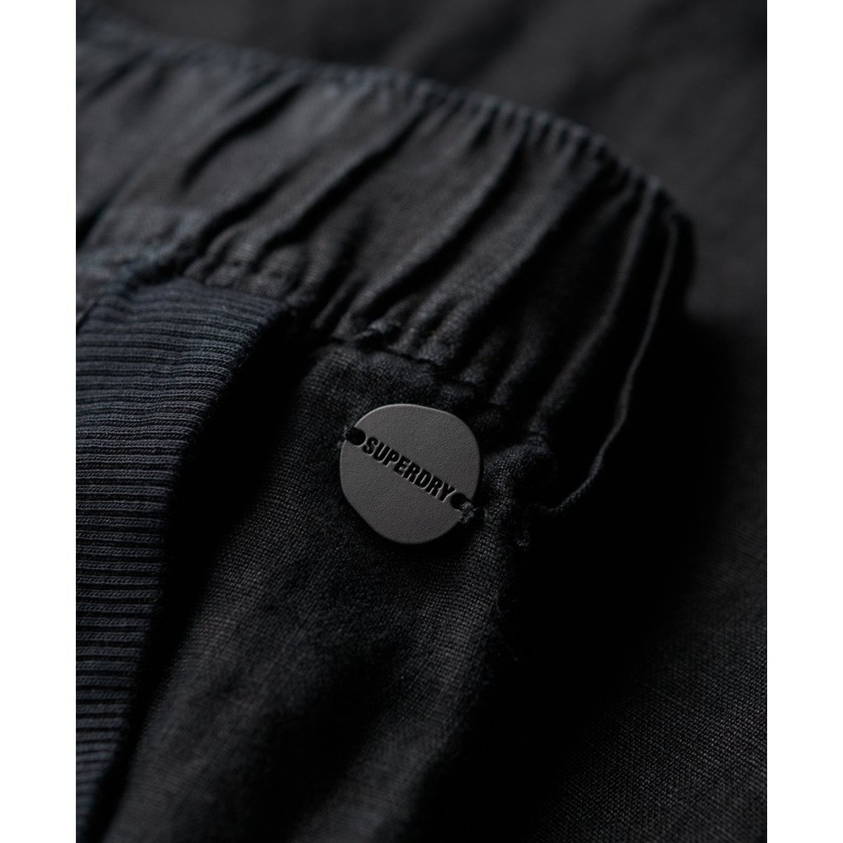 Pantalon taille basse en lin noir, SUPERDRY