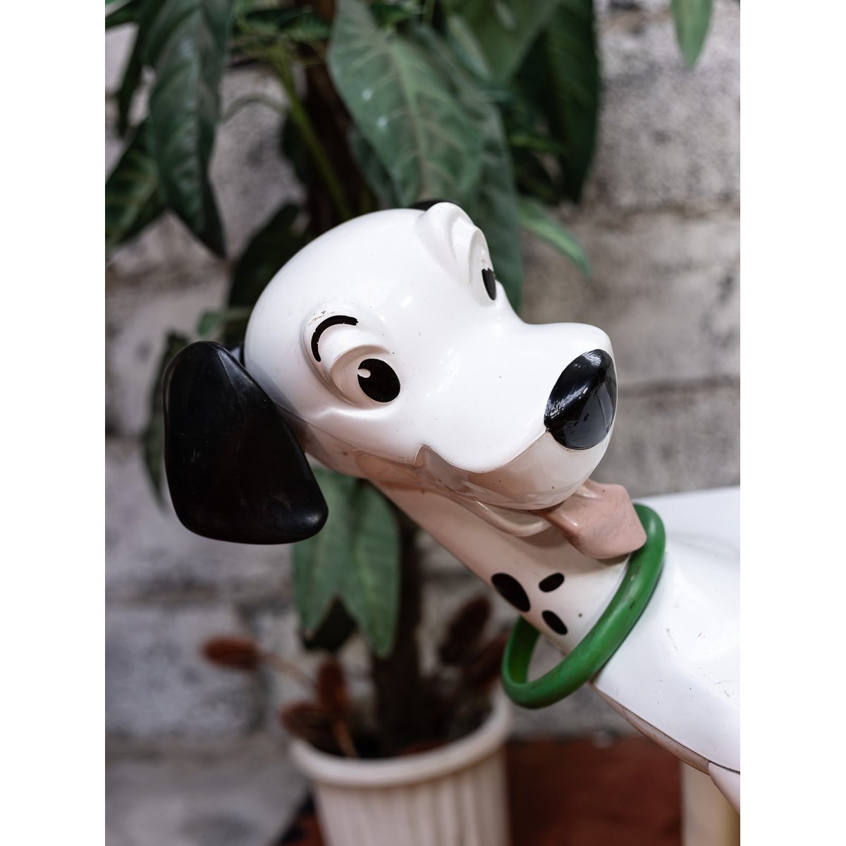 Bureau pour enfant Dalmatien de Pierre Colleu Yvan N°592 - Bon état noir, DEBONGOUT