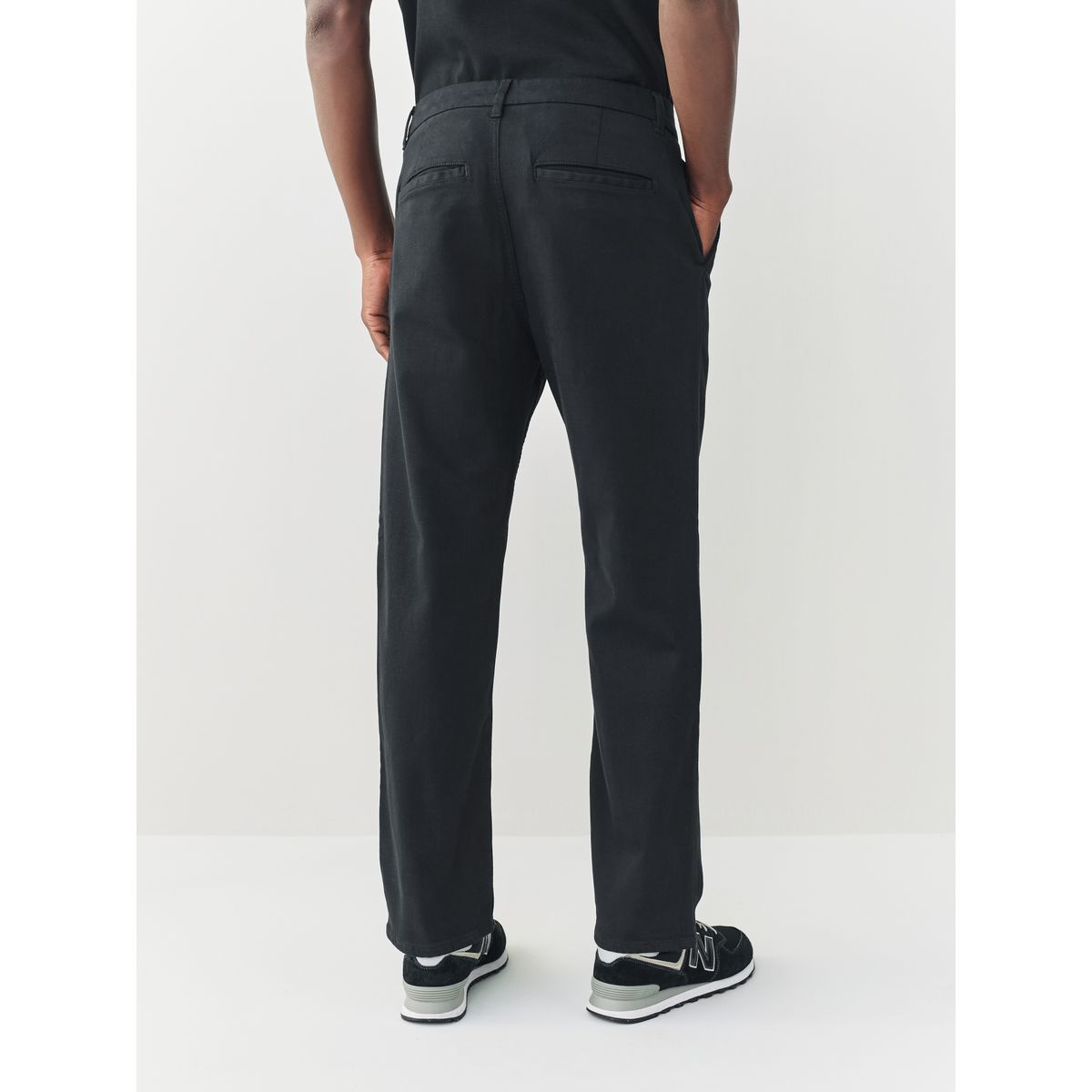 Pantalon chino motionflex noir, NEXT