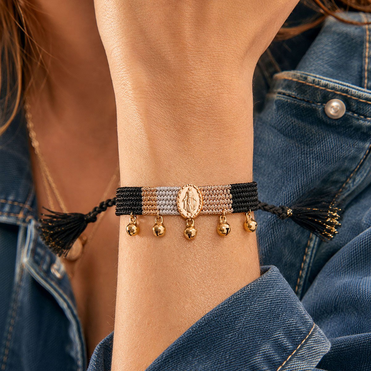 Bracelet en tissu réglable avec cabochon central et pampilles CIPRA noir, HIPANEMA