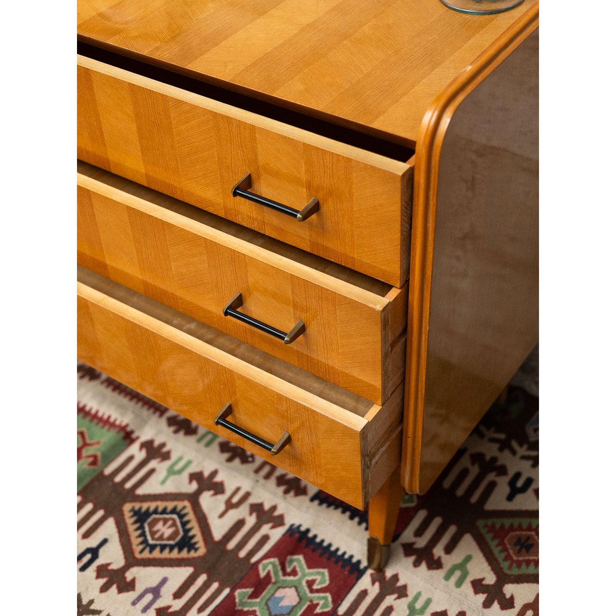 Commode rétro Olga N°690 - Bon état bois clair, DEBONGOUT