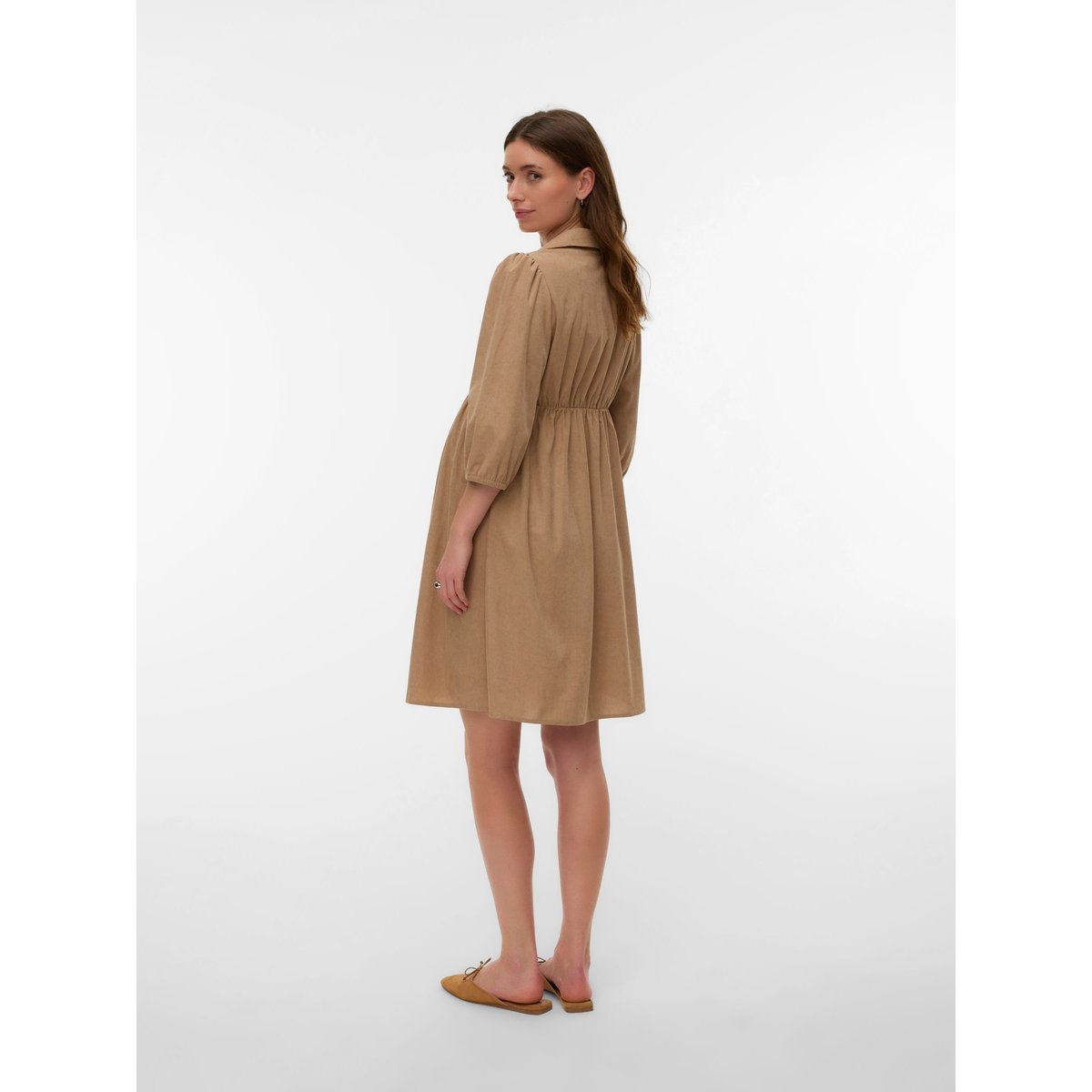 Robe savannah tan, MAMA LICIOUS