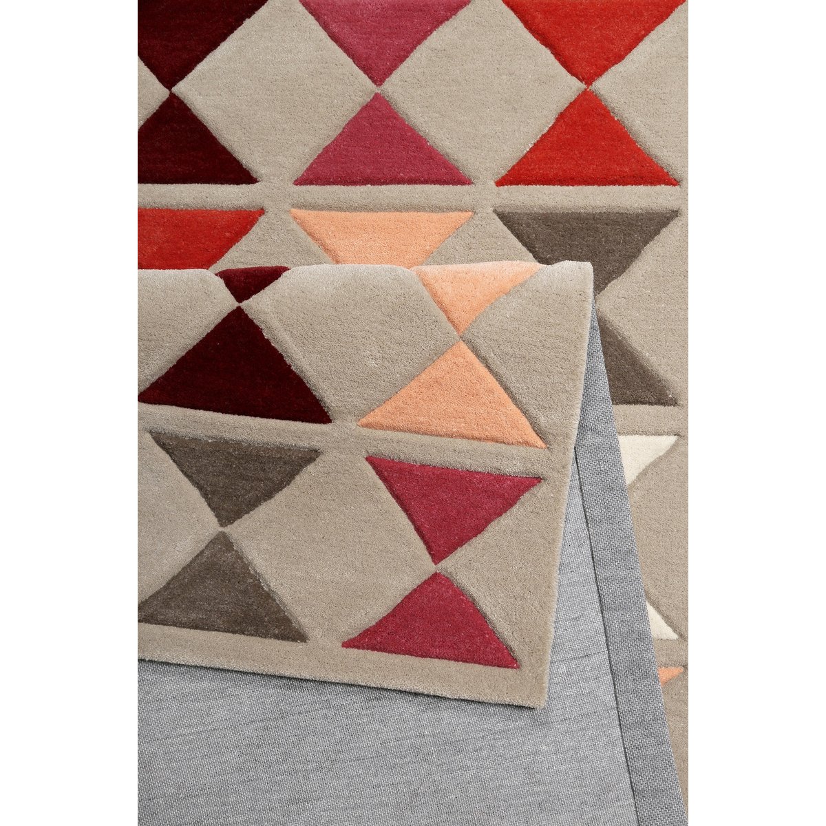 Tapis court tufté motif géométrique ,  MAHAN rouge, ESPRIT