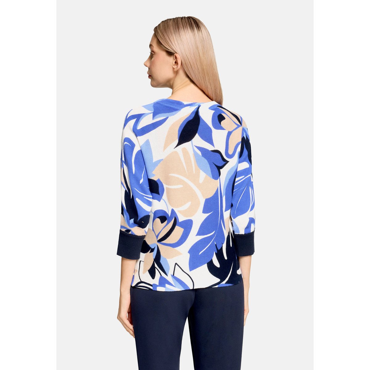 Pull-over en maille à imprimé light blue/cream, BETTY BARCLAY