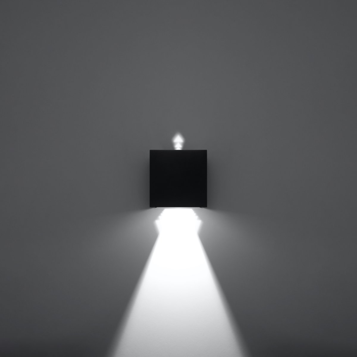 Applique Aluminium Noir LED 1 Luca noir, EDEN