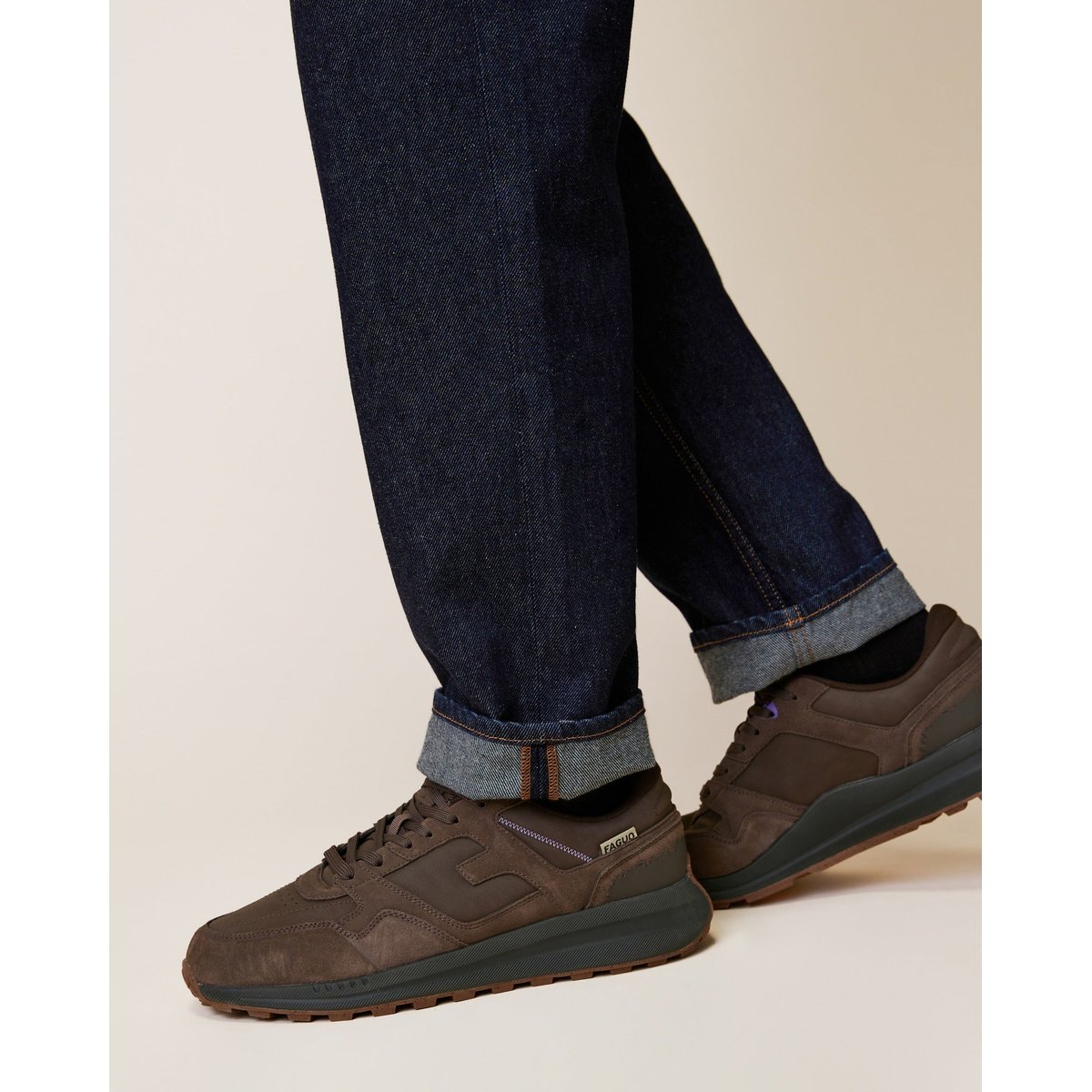 Baskets running en cuir taupe, FAGUO