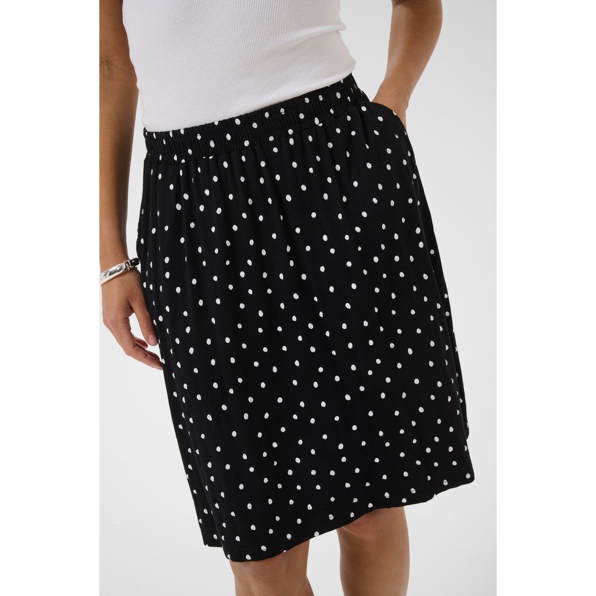 Jupe casual noir blanc black deep/chalk dot, KAFFE