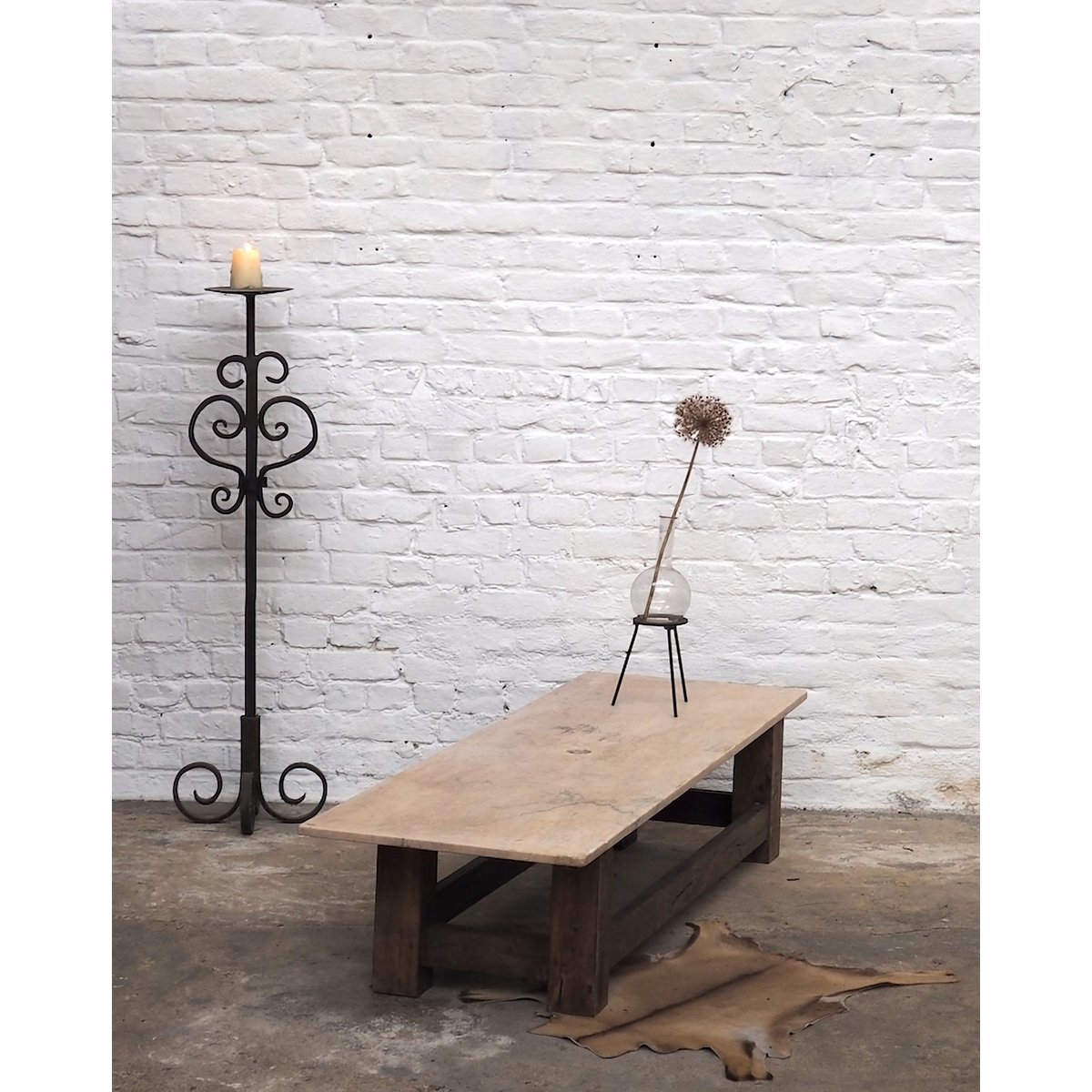 Table basse en bois et marbre Léonie N°468 - Bon état rose, DEBONGOUT