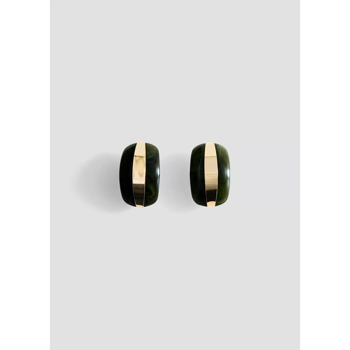 Boucles d’oreilles résine détail métallique or, MANGO
