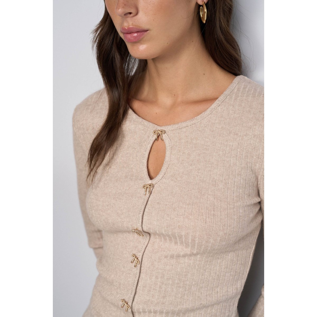 PULL EN MAILLE CÔTELÉE AVEC NOEUDS marron, SALSA JEANS