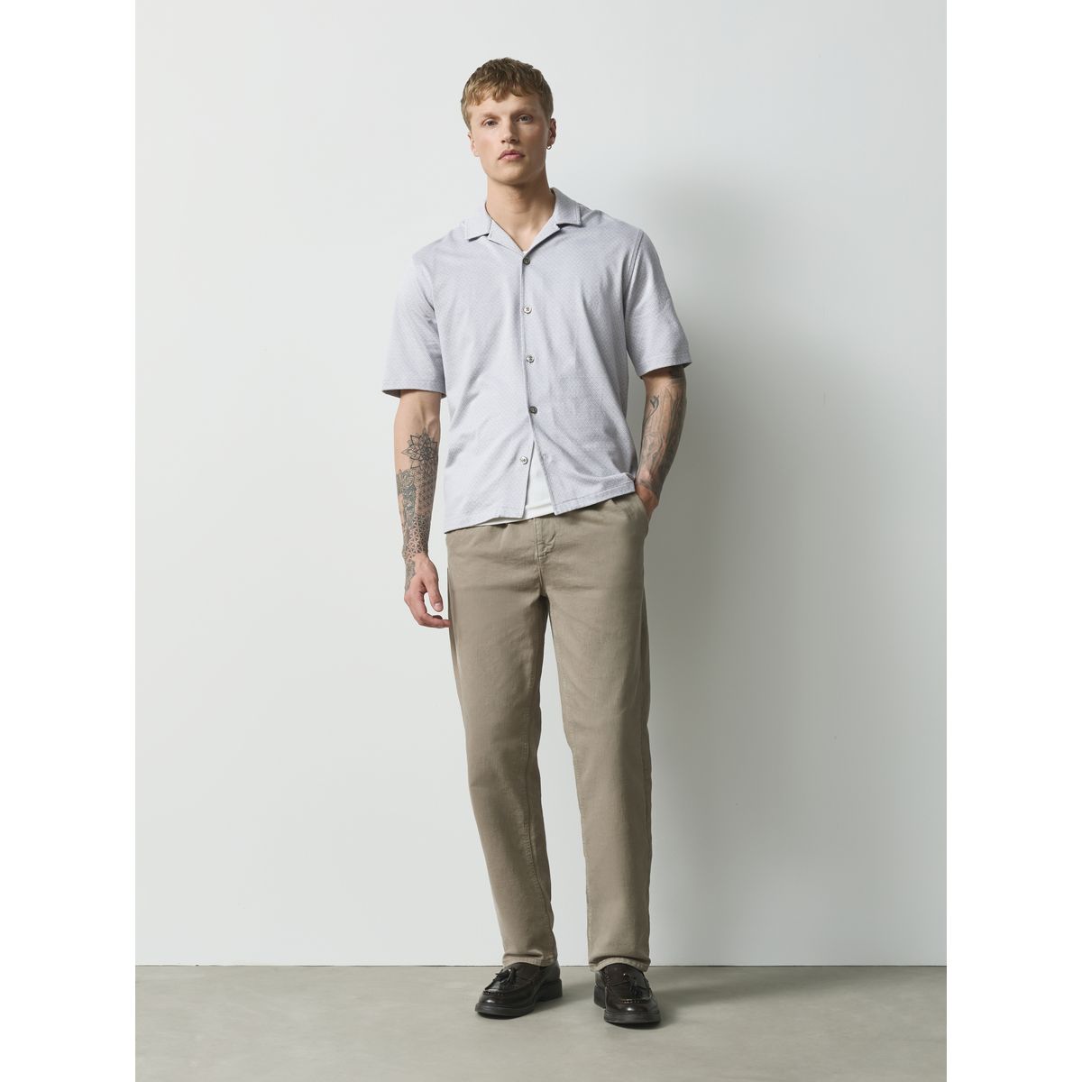 Chemise en jersey à motif géométrique gris, NEXT