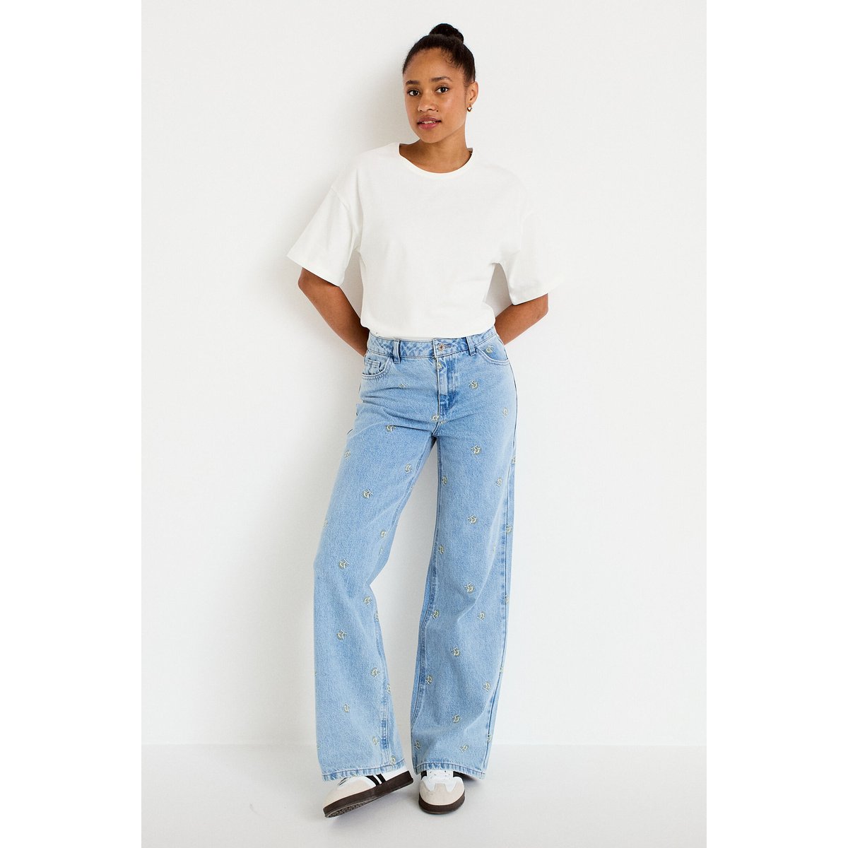 Jean wide leg taille haute brodé bleu, CACHE CACHE