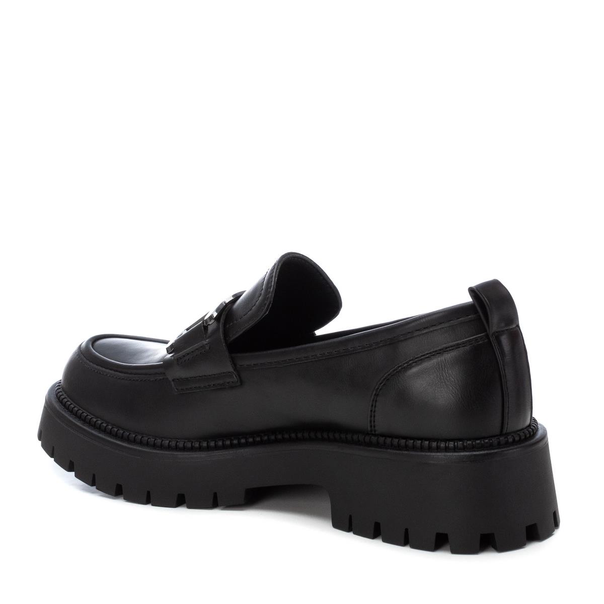 Chaussure Mocassin Plaine Décontractée noir, XTI