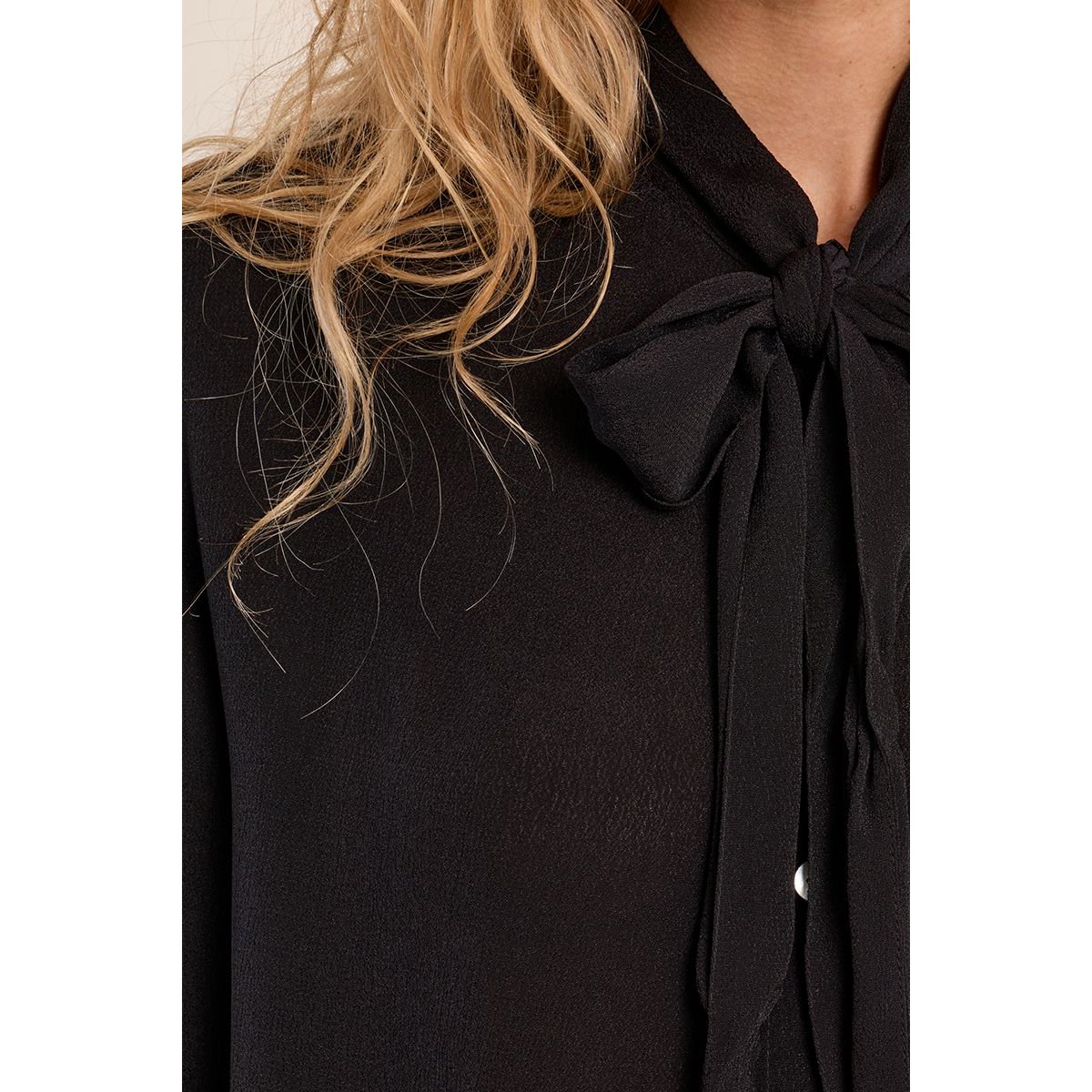Blouse à col lavallière noir, MOLLY BRACKEN
