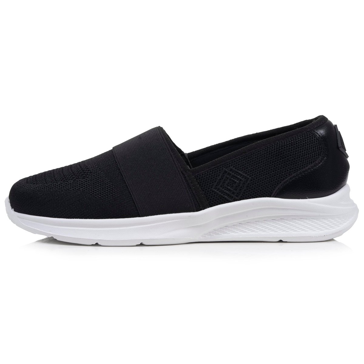 Ballerines noir, ISOTONER