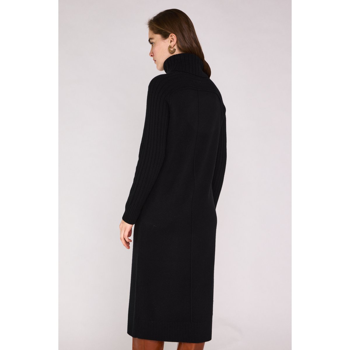 Robe pull en laine et yack BELLA noir, Maison 123