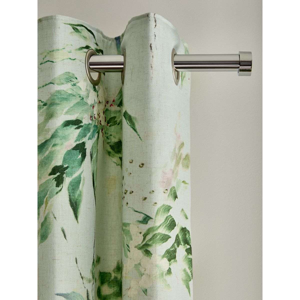 Rideaux doublés à œillets et fleurs vert sauge, NEXT