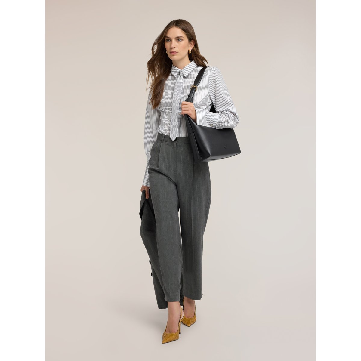 Chemise à rayures avec nœud papillon blanc, MOTIVI