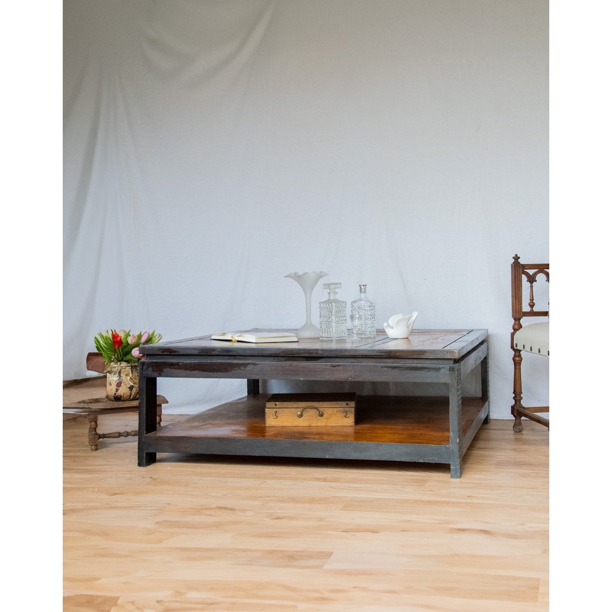 Table basse carrée en bois Donna N°649 - Bon état bois clair, DEBONGOUT