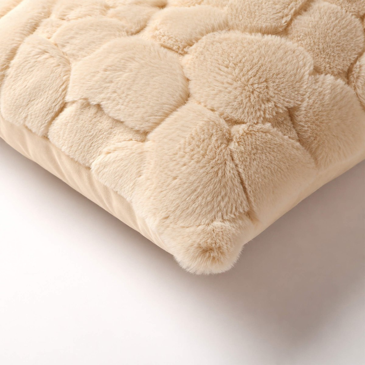 Coussin Pom sable, DUTCH DECOR