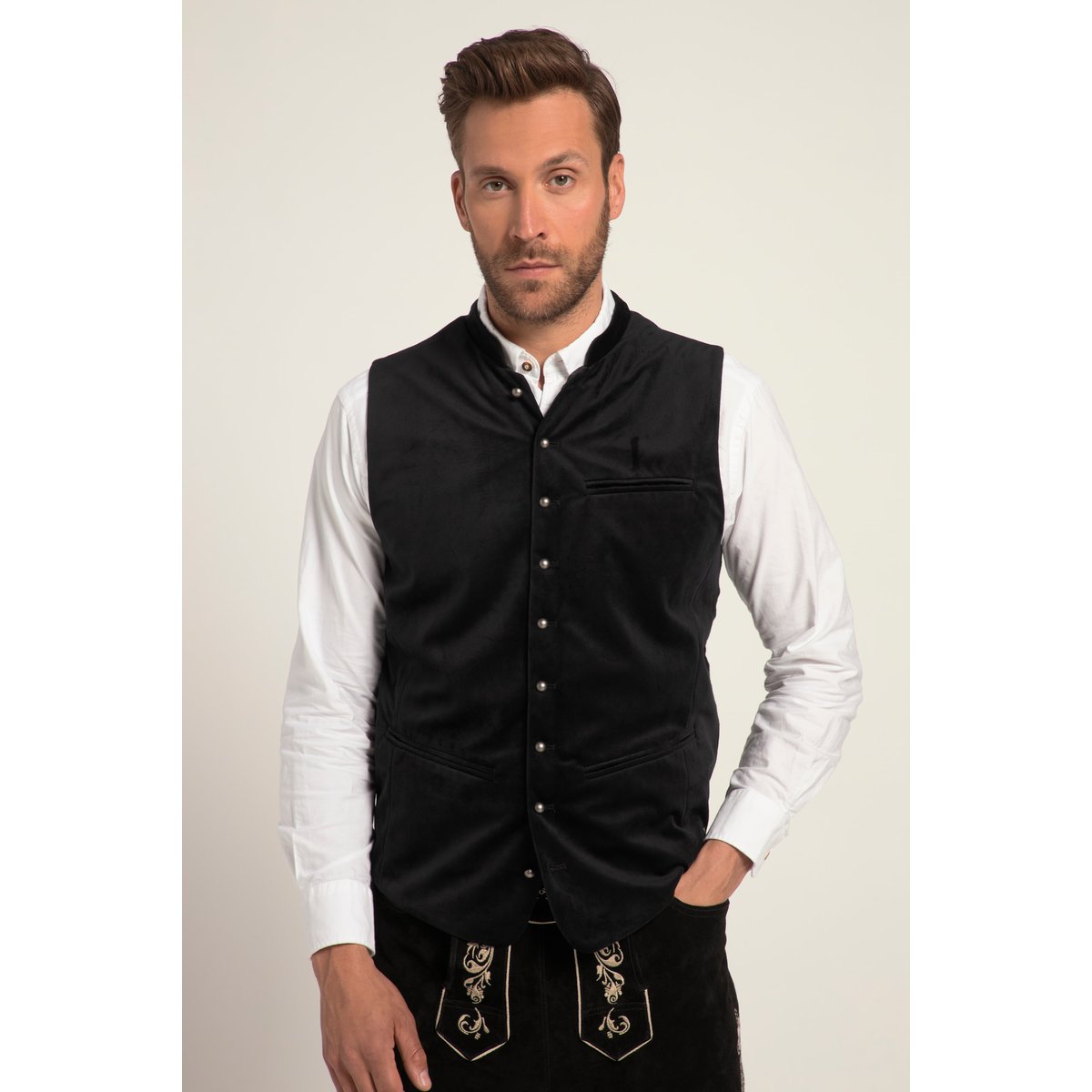 Gilet en velours noir, JP1880