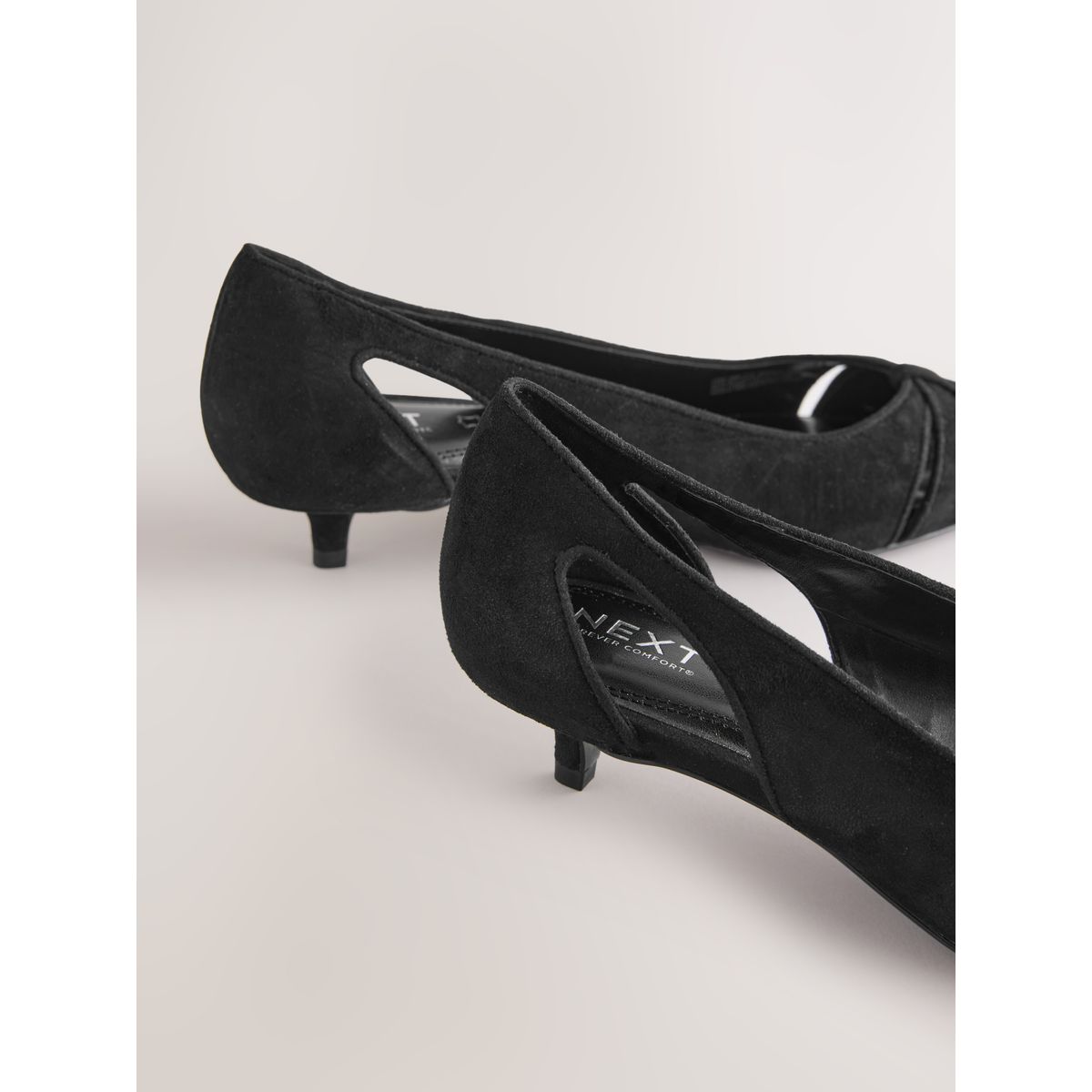 Chaussures daim à découpes forever comfort® noir, NEXT