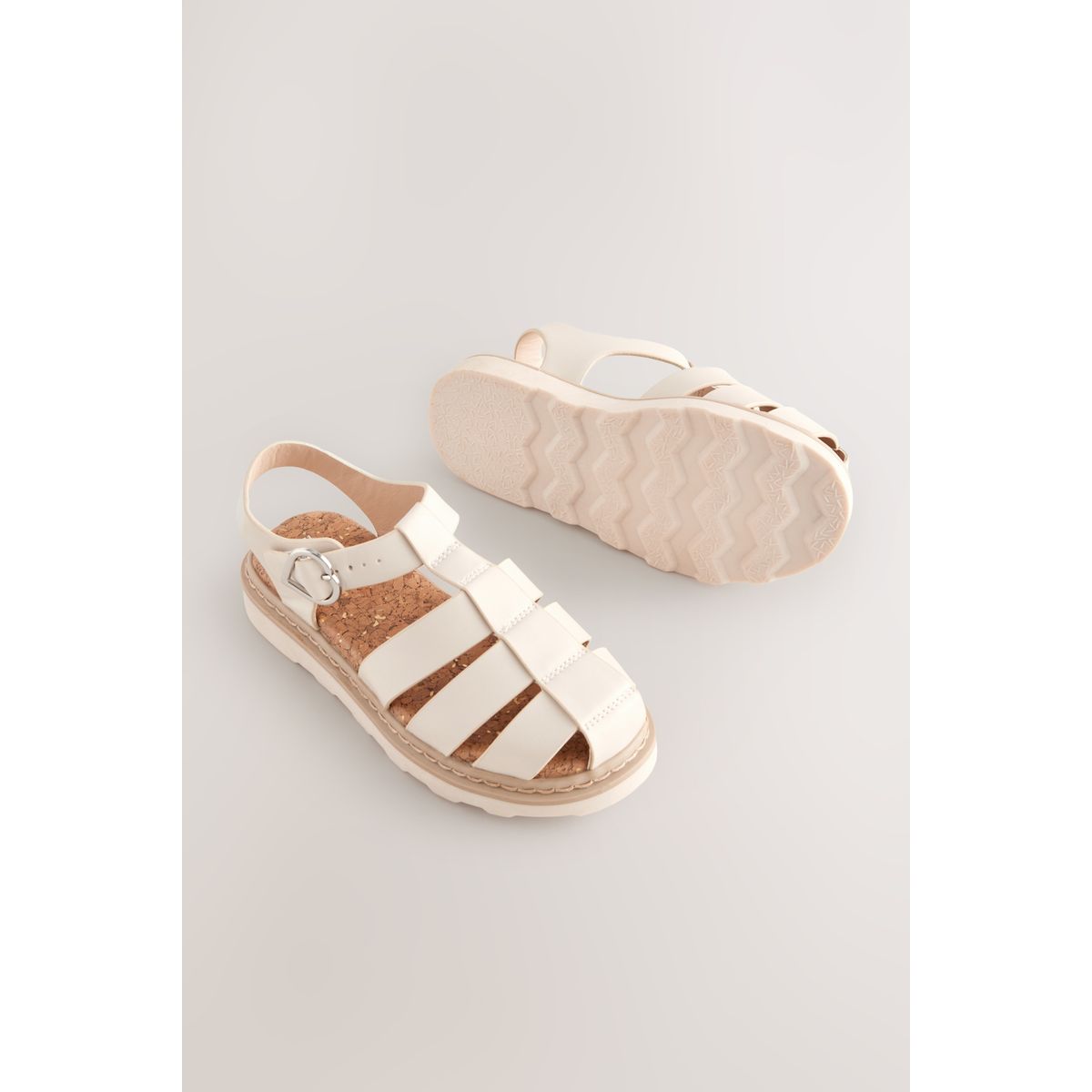 Sandales épaisses en plastique style pêcheur blanc, NEXT