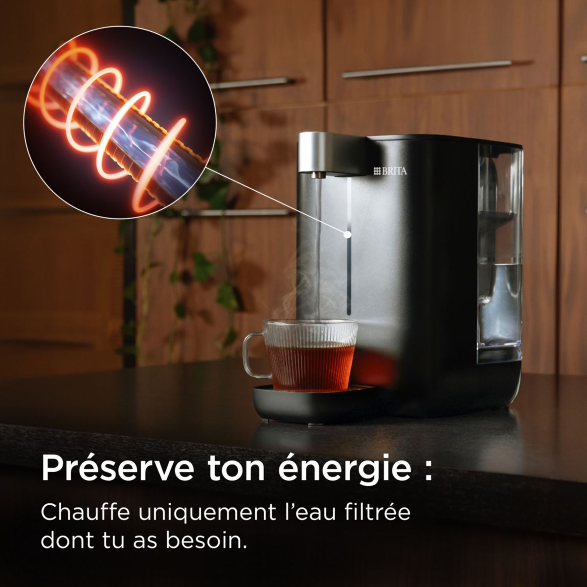 Fontaine à eau CUBE (4.0 L) technologie UV-C + 1 filtre à eau MAXTRA PRO Expert anti-tartre couleur unique, BRITA