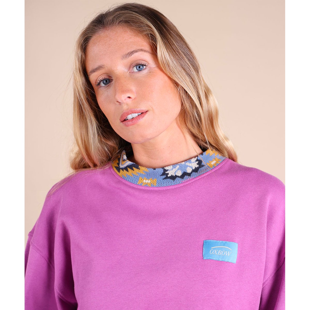 Crewneck avec jacquard artwork MIRAGE mulberry, OXBOW
