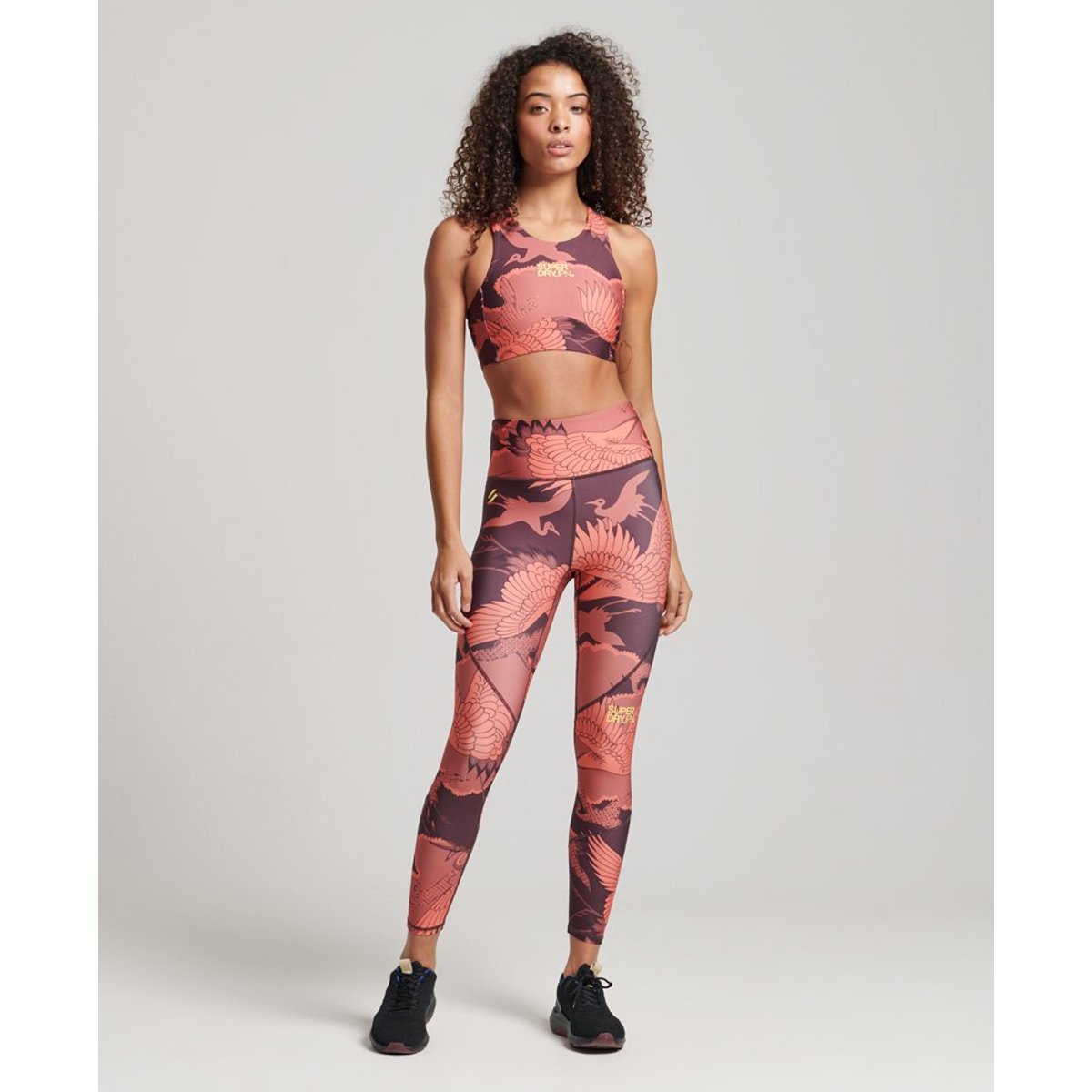 Brassière de sport Active Core imprimé tsuru japonais rouge, SUPERDRY