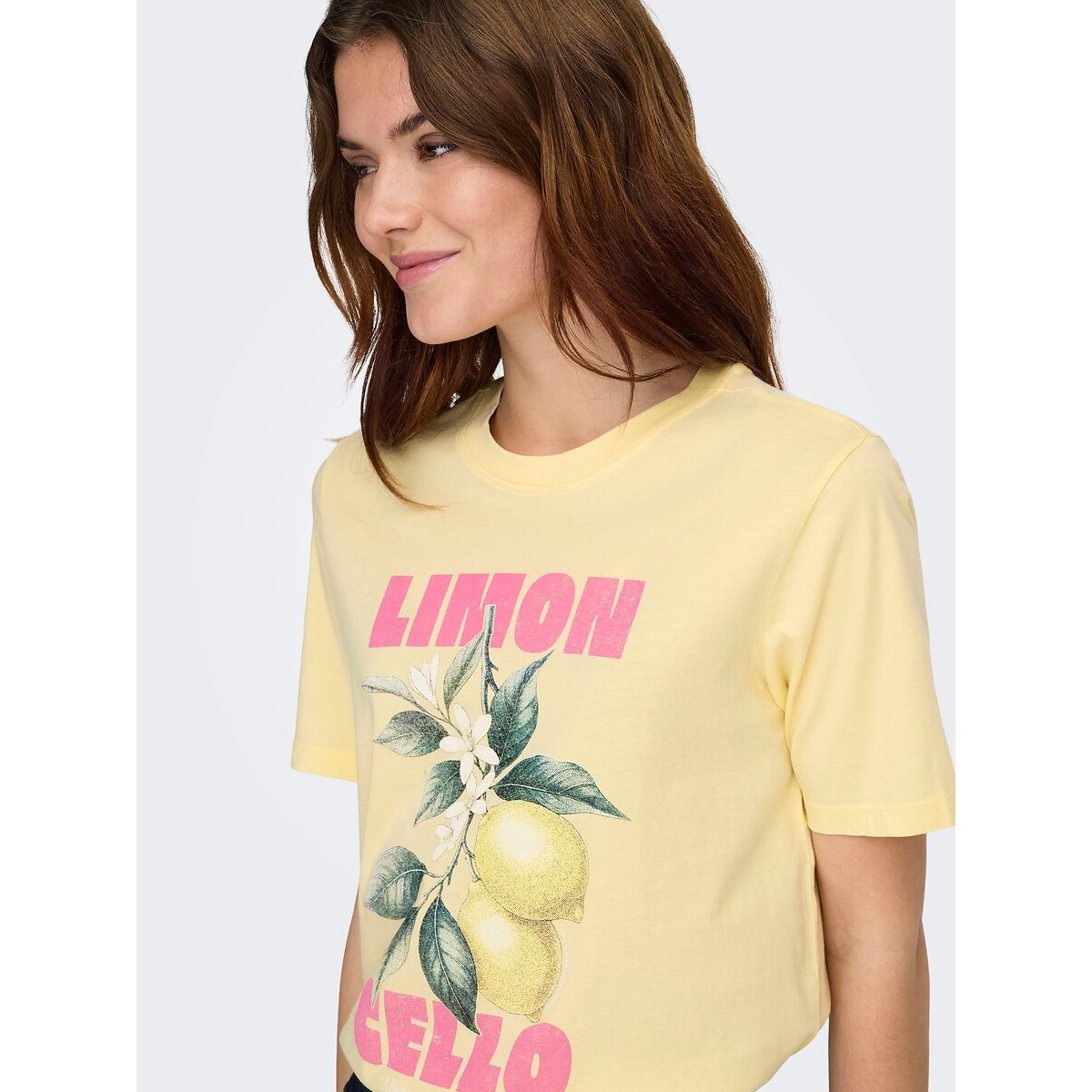 T-Shirt: Kurze Ärmel, Allover-Druck gelb, ONLY