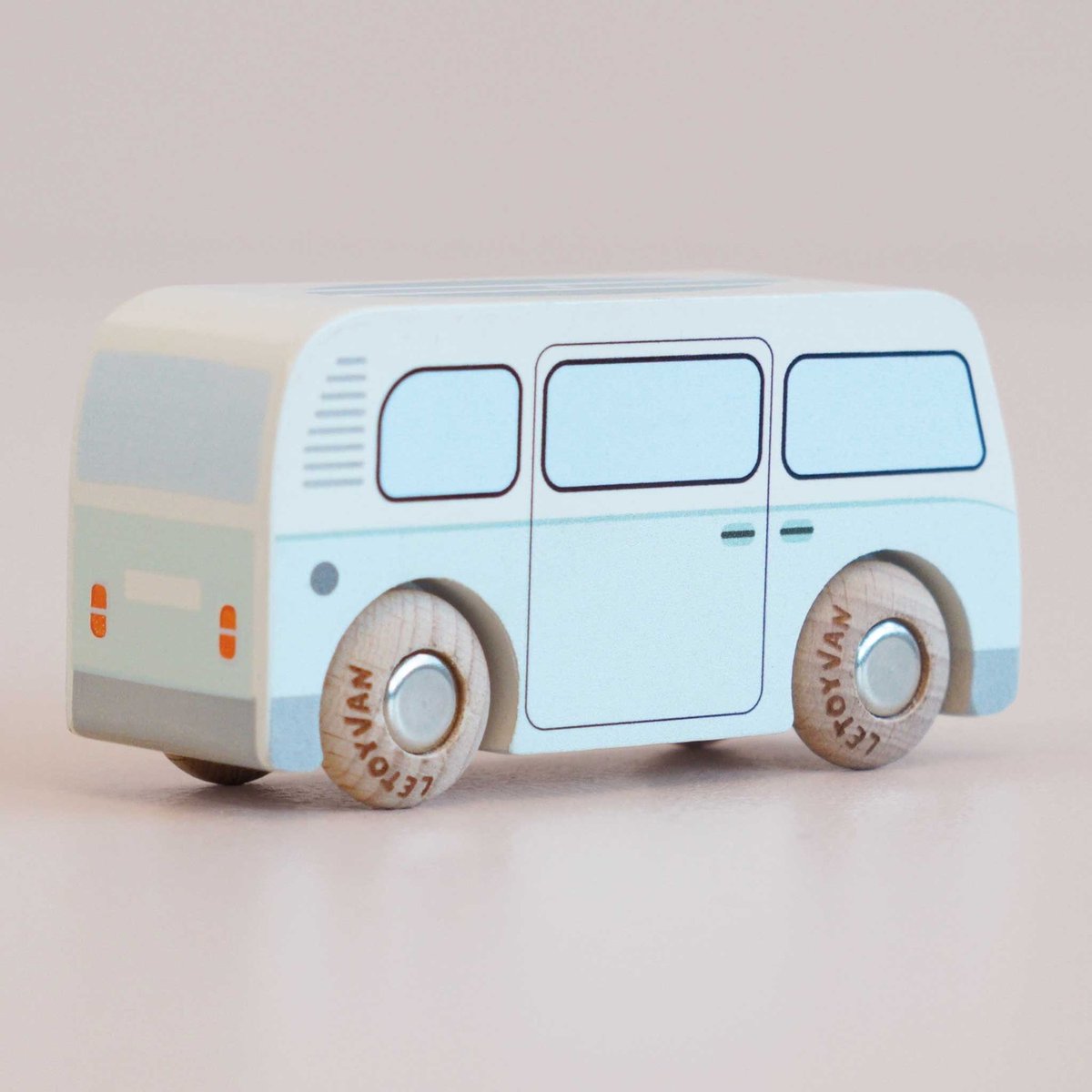 Van Daisy No 29 bleu, LE TOY VAN