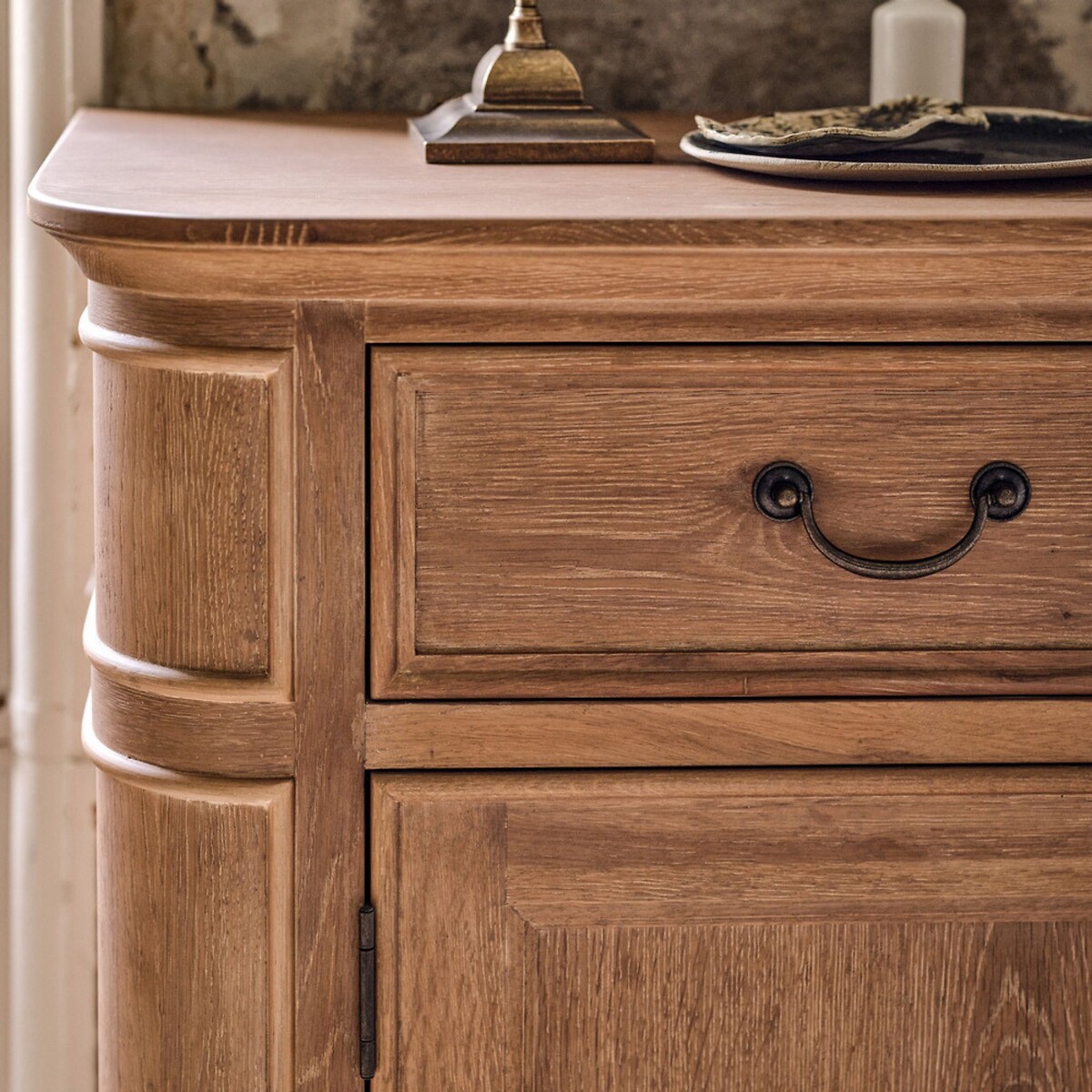 Cannes Oak 3 Door 2 Drawer Sideboard natural oak, WILLIS & GAMBIER