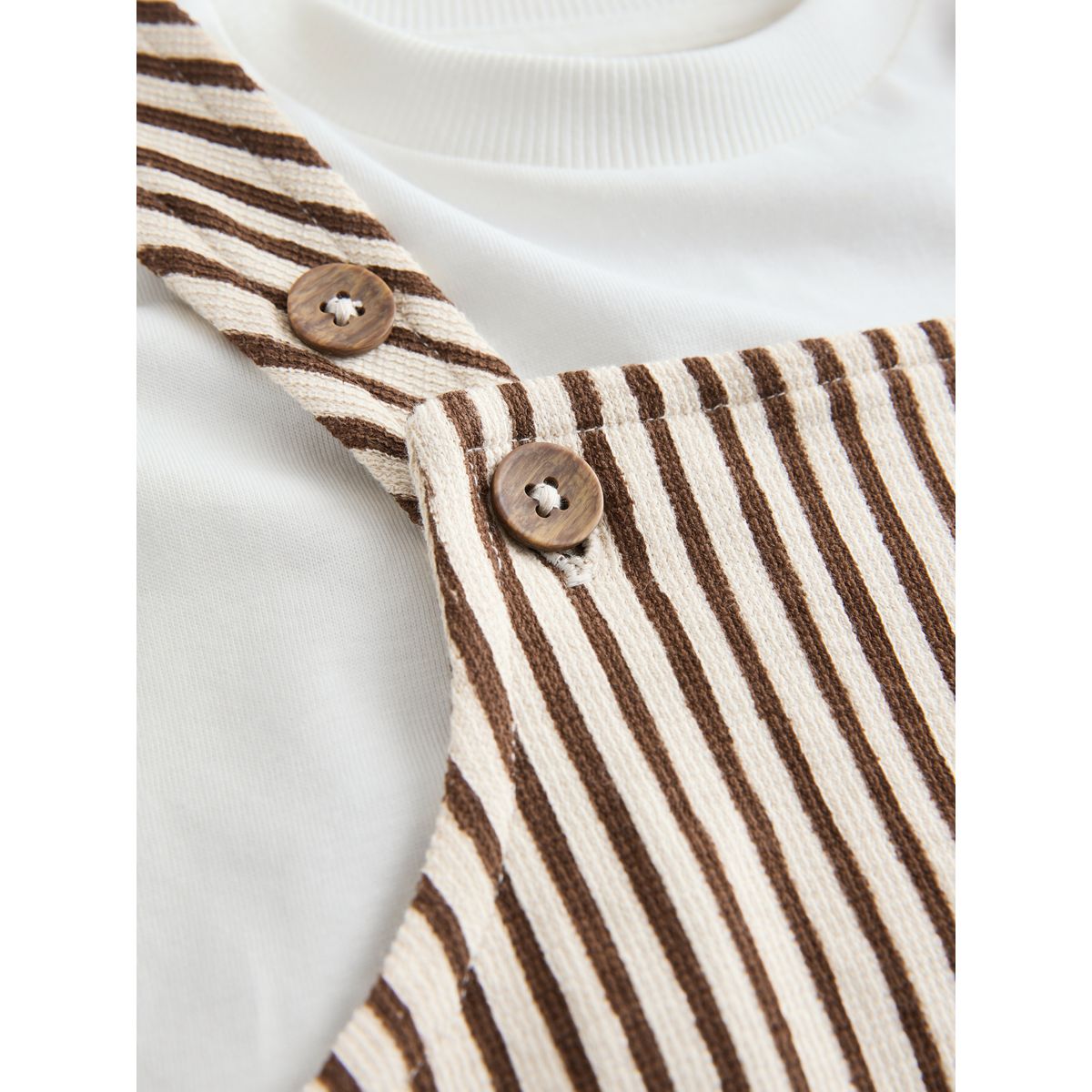 Ensemble t-shirt et salopette rayures marron et blanc cassé, NEXT