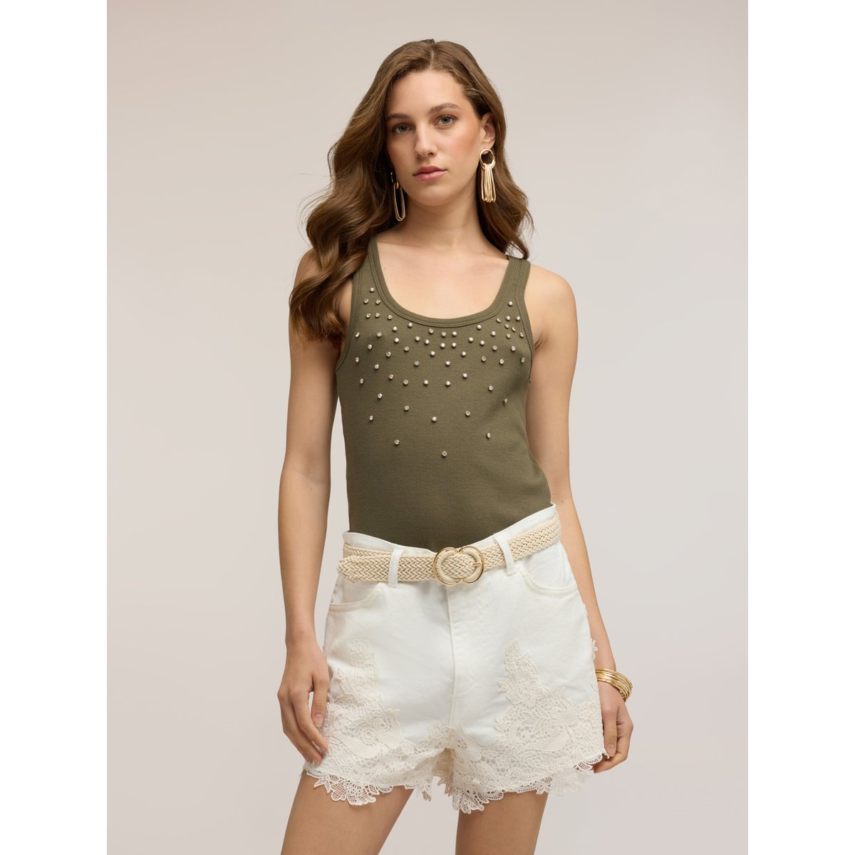 Top avec applications de pierres verde militare, MOTIVI