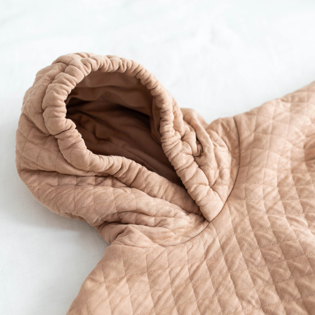 Poncho de voyage bébé pour siège auto - Matelassé mi saison beige, BEMINI