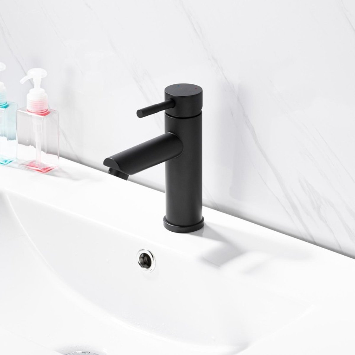 Robinet salle de bain mitigeur bec bas TAP noir, MOB IN
