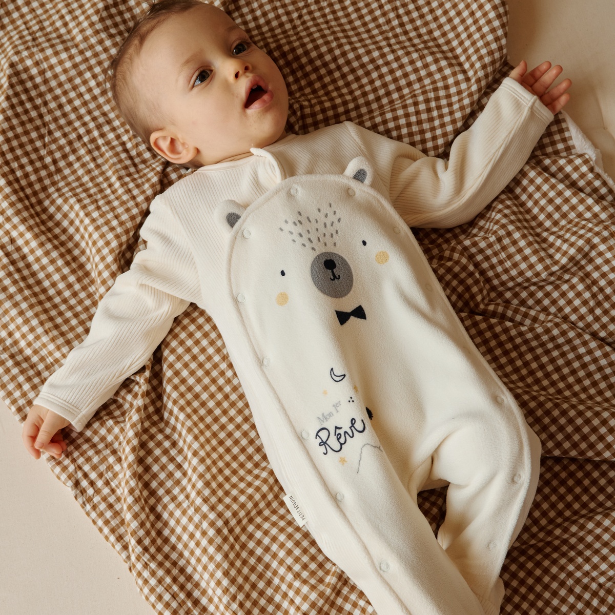 Pyjama bébé en velours ouverture pont Flocon ecru, PETIT BEGUIN
