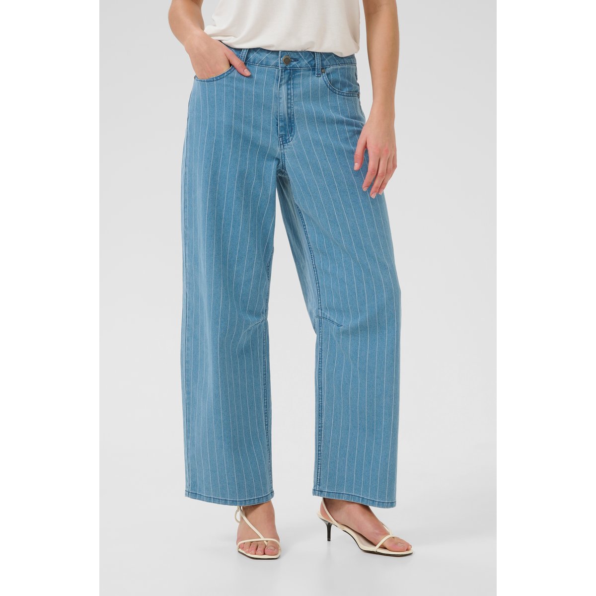 Jeans bleu light blue denim, CULTURE