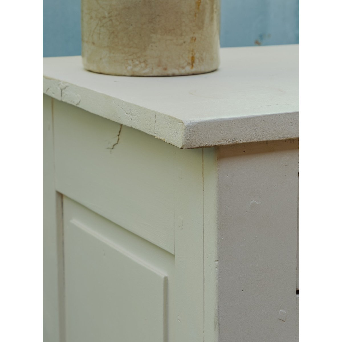 Buffet en bois beige clair Gilbert N°1909 - Bon état beige, DEBONGOUT